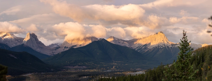 Exshaw Sunrise Pic 1